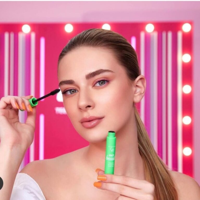 Miss Beauty Volume Booster Mascara Golden Rose Afbeelding 2