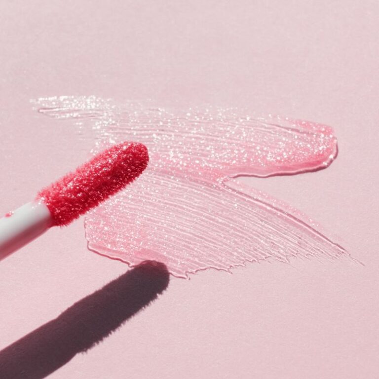 Magic Kiss Color Changing Lipgloss van Golden Rose