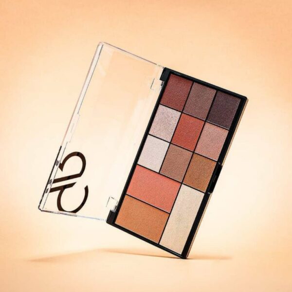 Shine in Style Set nude eyeshadow