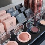 make-up display salon
