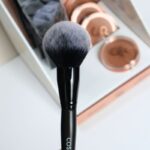 bronzer display met tester